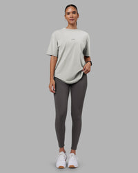 Woman wearing Be Yourself FLXCotton Tee Oversize - Circular Grey Washed-Violet | Model:Rhiley | Size:XS