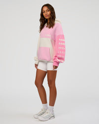 Woman wearing Deconstructed Fleece Hoodie - Off White-Marshmallow-Pink | Model:Dakota | Size:XS