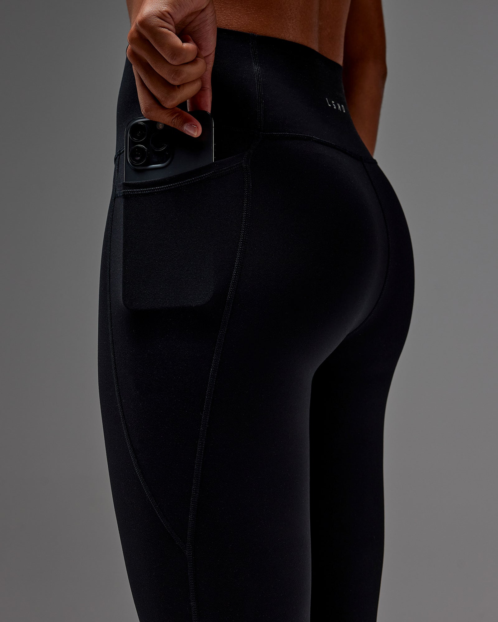 High Rise Meshing Leggings with Pockets main image 1