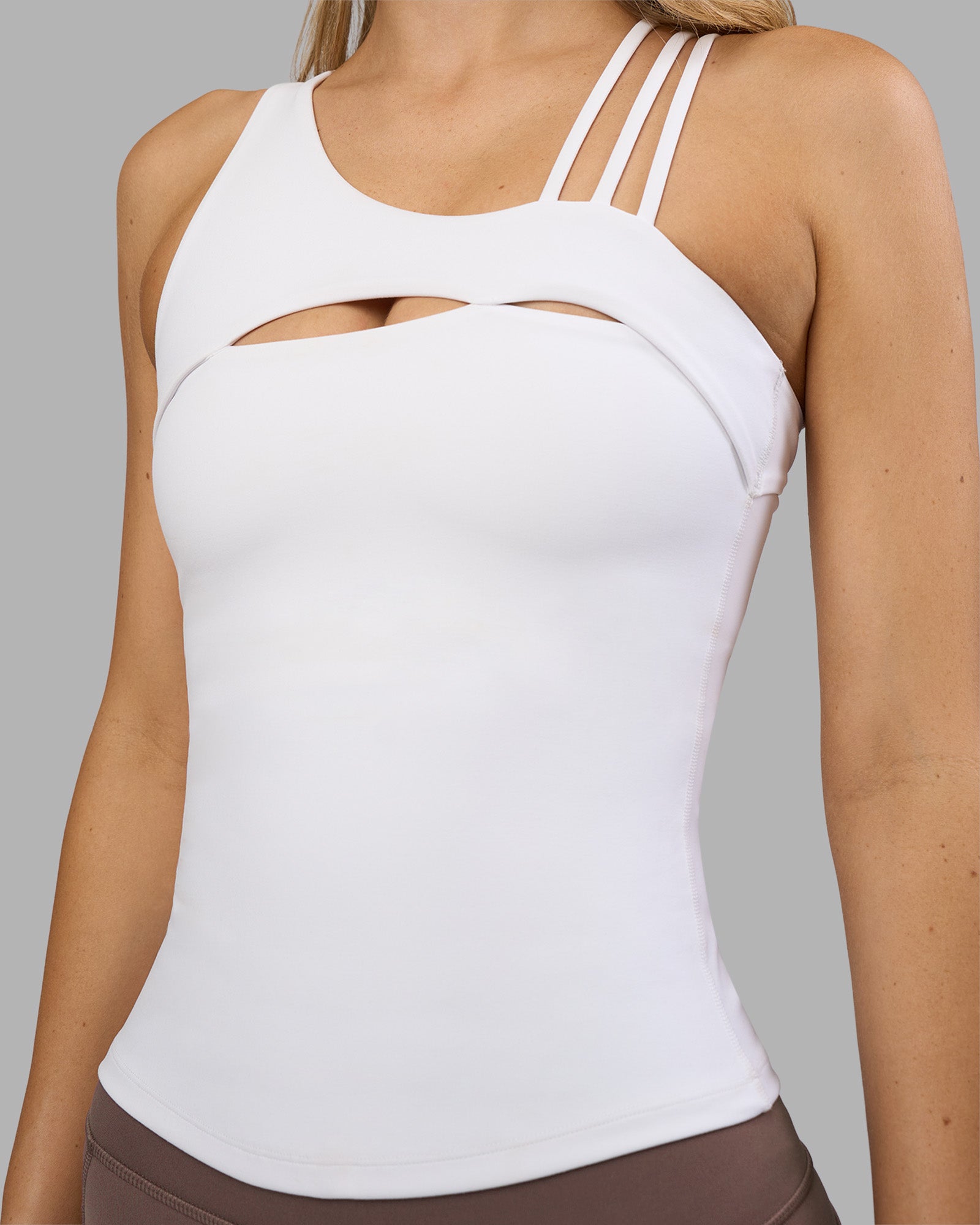 【ホワイト（10）】Lara Double Tank Top Kenzie Double Lined Crop Tank in White – American Threads