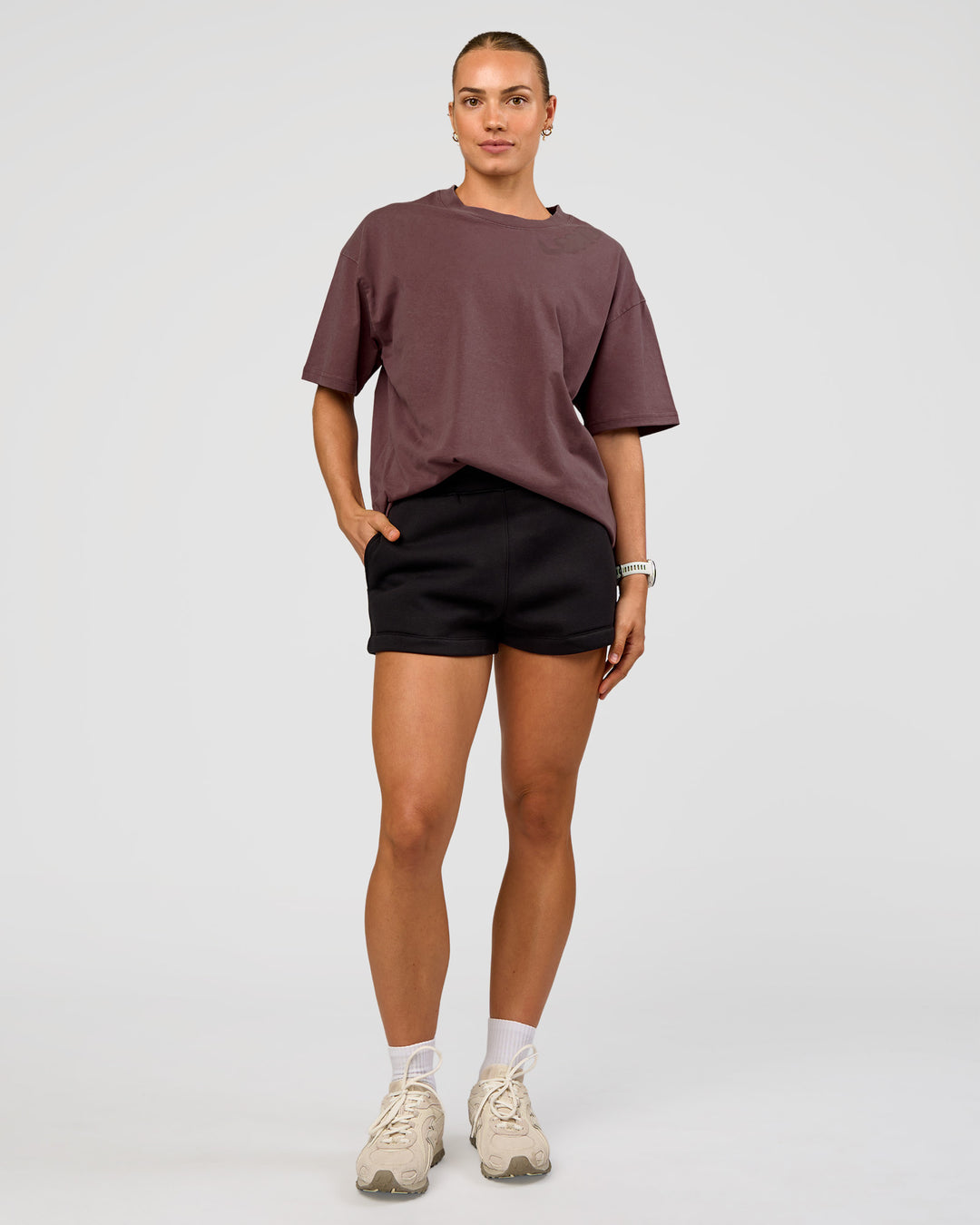 Woman wearing Offset Heavyweight Unisex Oversized Tee - Cocoa Powder-Cocoa Powder | Model:Maja | Size:XS - view 11