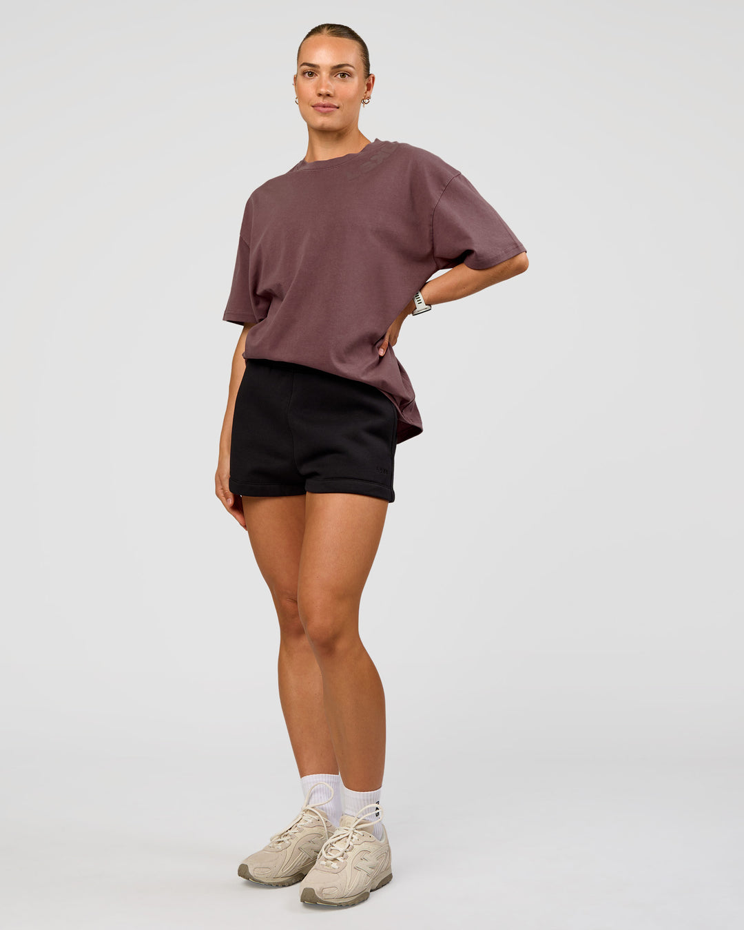 Woman wearing Offset Heavyweight Unisex Oversized Tee - Cocoa Powder-Cocoa Powder | Model:Maja | Size:XS - view 3