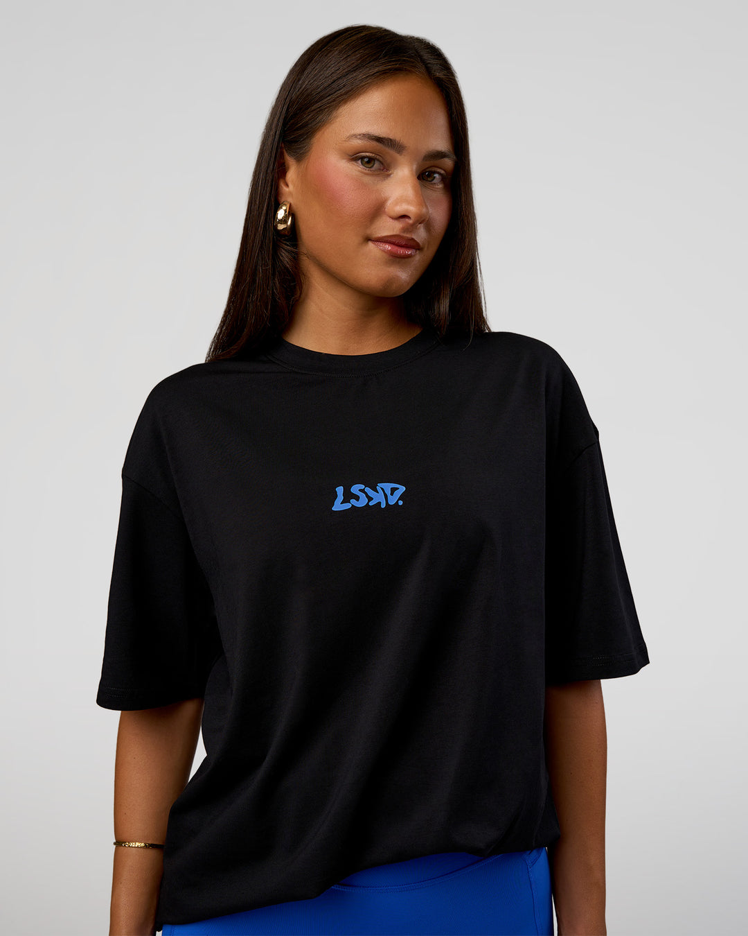 Woman wearing Standard Issue FLXCotton Oversized Tee - Black-Palace Blue | Model:Bianca | Size:XS