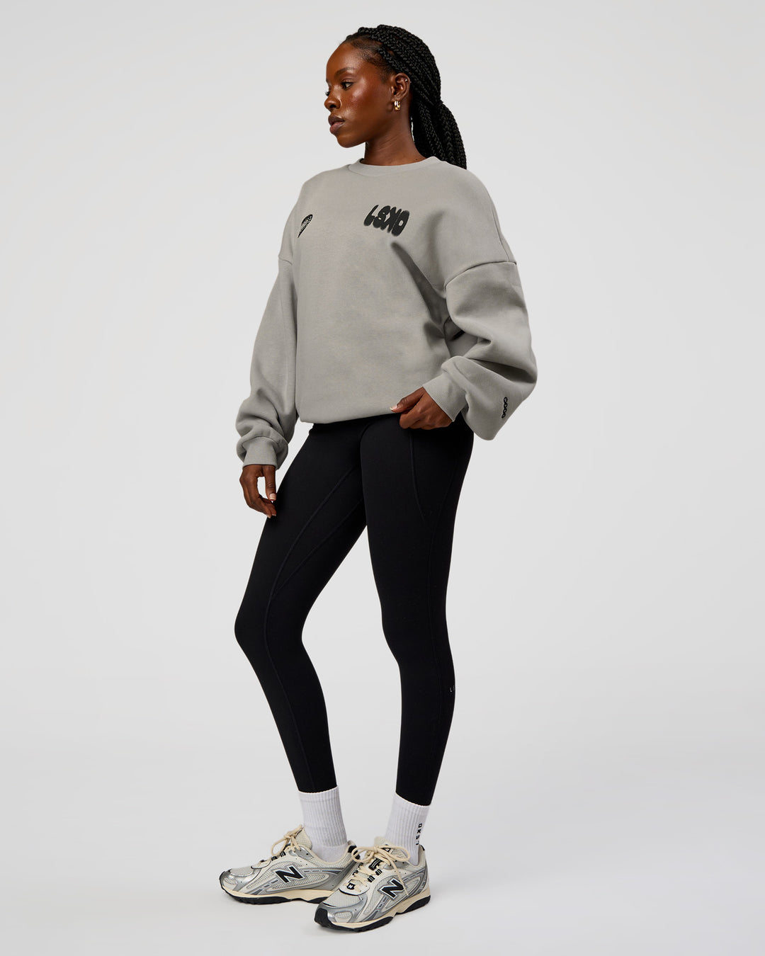 Woman wearing Static Grit Boxy Crew - Alloy-Black | Model:Ellie | Size:XS