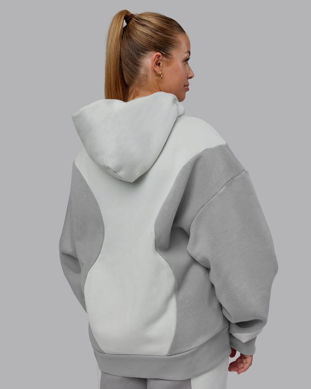 Woman wearing Stream Oversized Panel Zip Hoodie - Circular Grey-Digital Mist | Model:Hannah | Size:XS