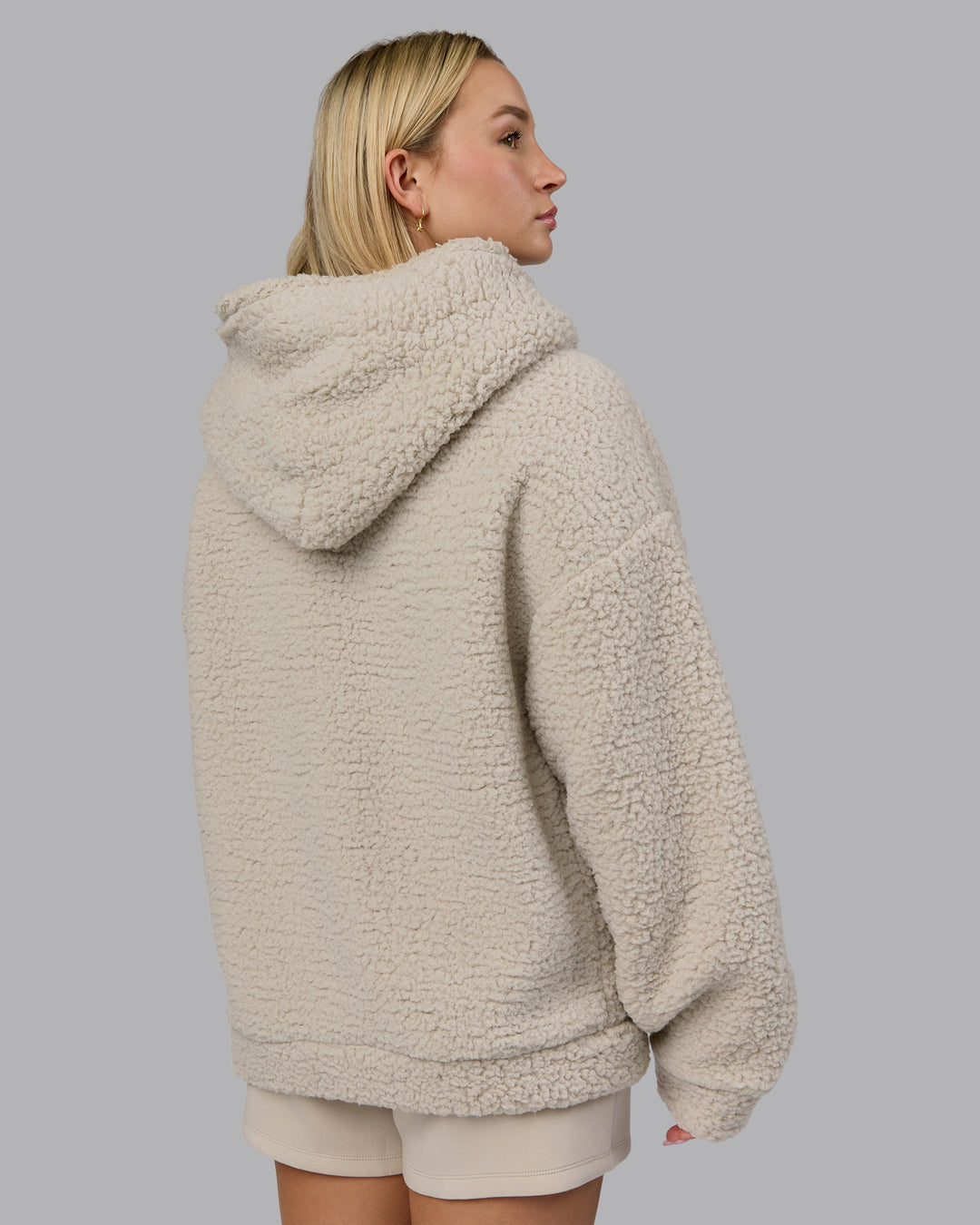 Woman wearing Sherpa Oversized Jacket - Shale Beige | Model:Halle | Size:XS