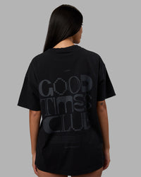 Woman wearing Variation Heavyweight FLXCotton Oversized Tee - Black-Black | Model:Rhiley | Size:XS