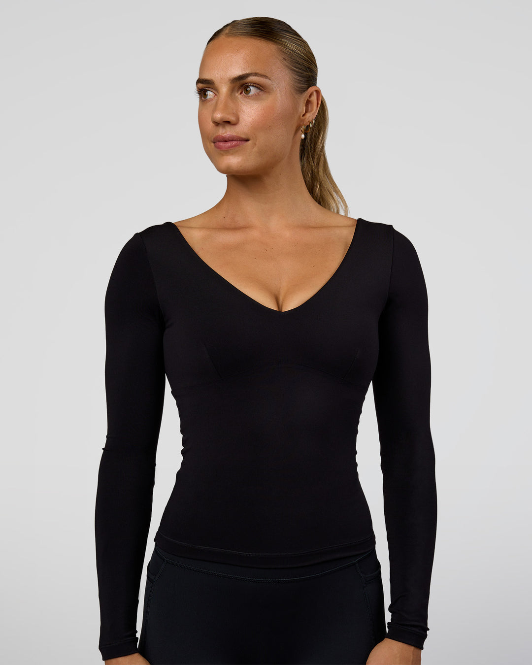 Woman wearing Vitality Long Sleeve Top - Black | Model:Maja | Size:XS - view 2