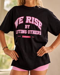 Campaign image of BCAM FLXCotton Graphic Oversized Tee - Black | Thumbnail Index: 24