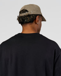 Man wearing Daily Cap - Taupe Ash | Model:Cap | Size:DAILY | Thumbnail Index: 4