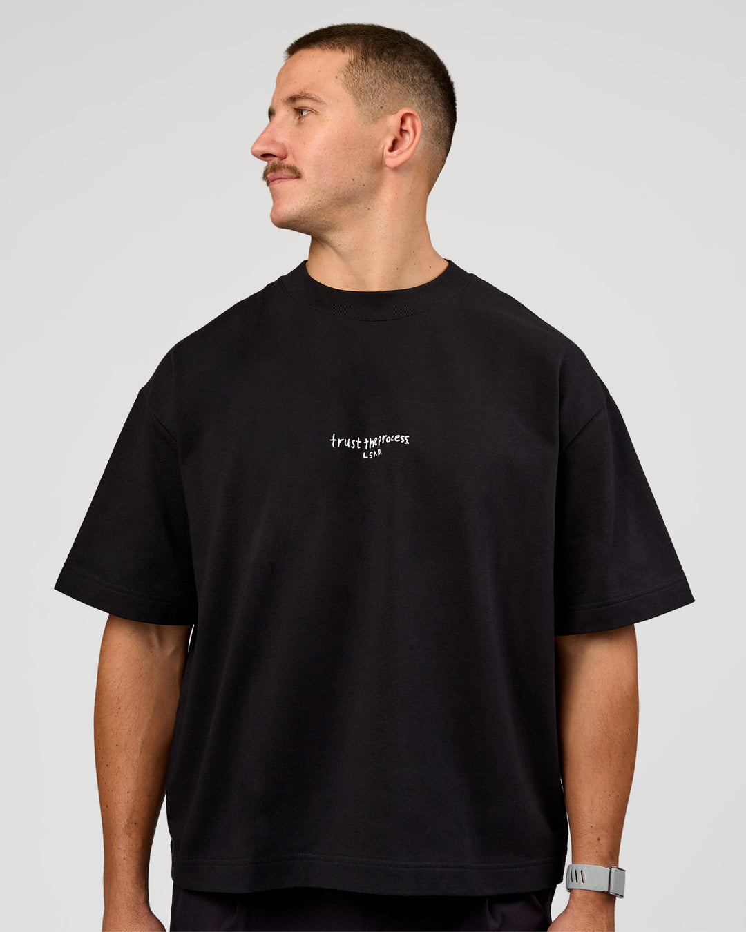 Man wearing Andrew J. Steel x LSKD Heavyweight Boxed Tee - Black | Model:Jaiden | Size:L - view 4