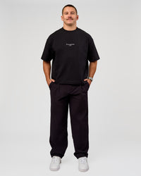Man wearing Andrew J. Steel x LSKD Heavyweight Boxed Tee - Black | Model:Jaiden | Size:L | Thumbnail Index: 7