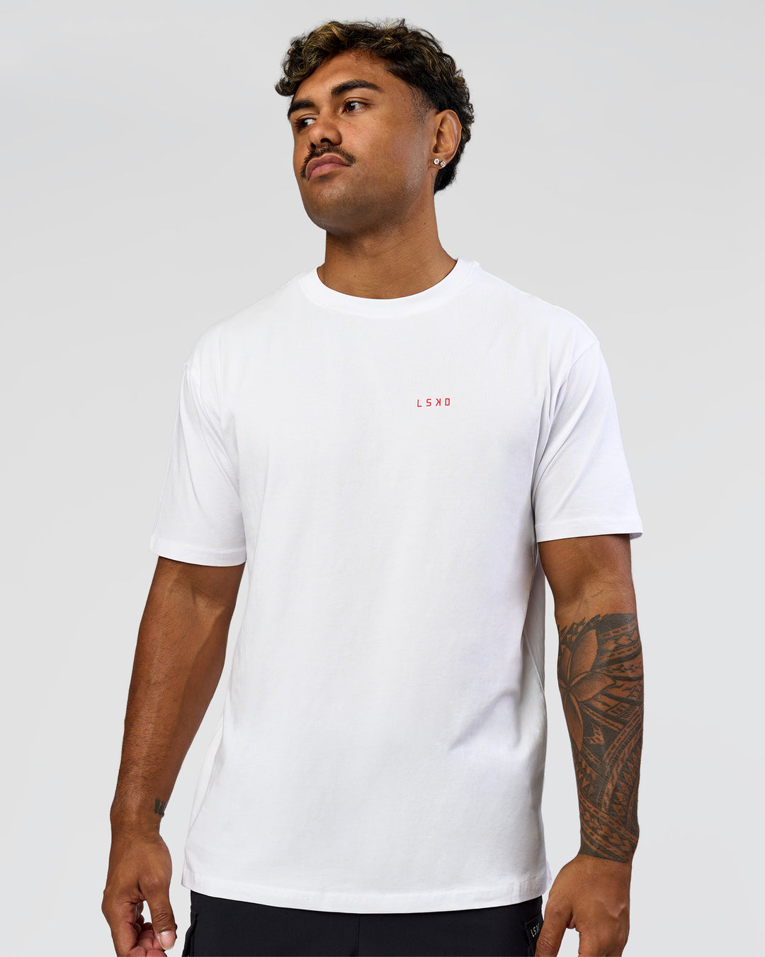 Man wearing Dare To Think FLXCotton Tee Oversize - White-Scarlet | Model:Xav | Size:L - view 5