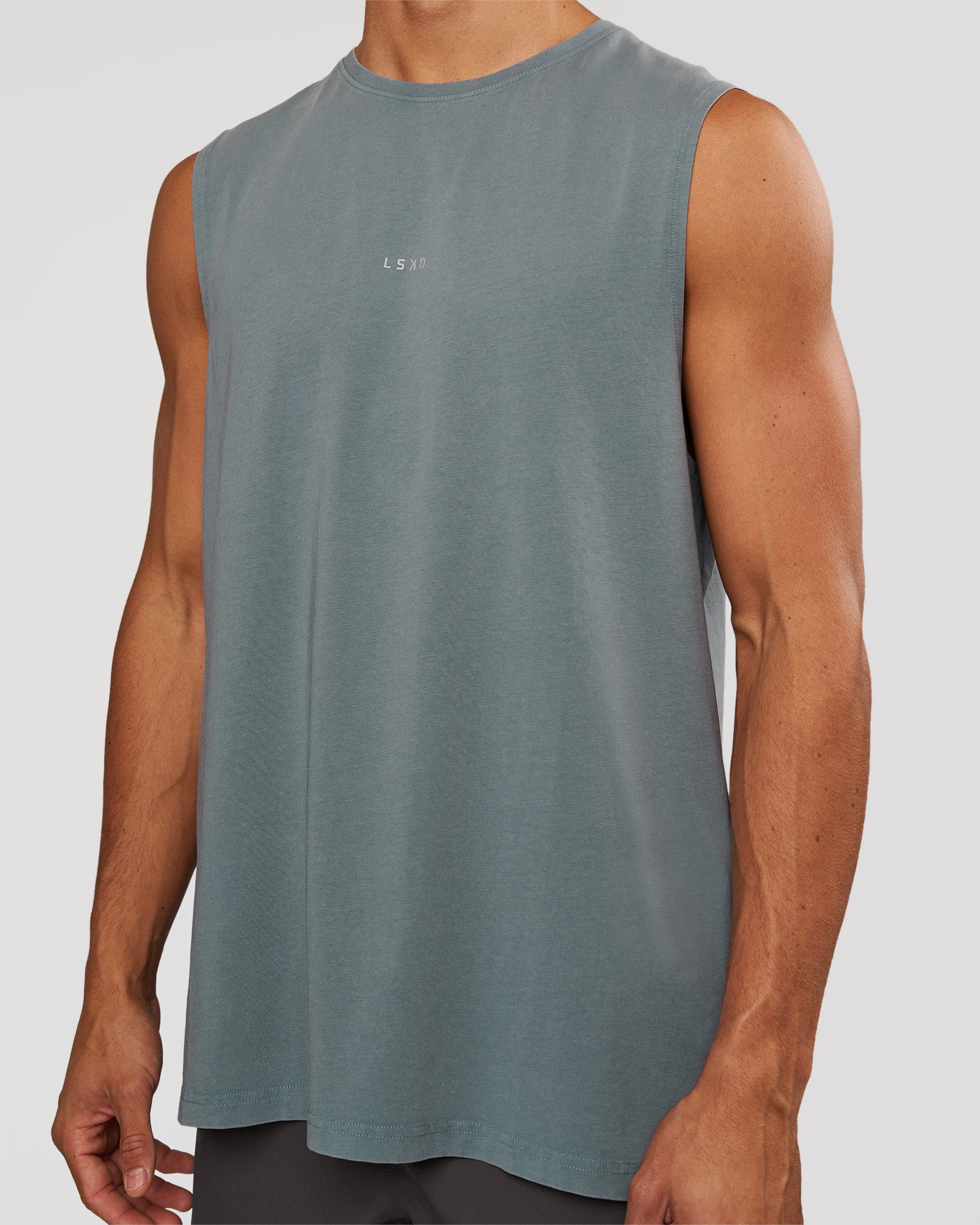 Man wearing Base FLXCotton Tank - Blue Mirage Washed | Model:Albert | Size:M