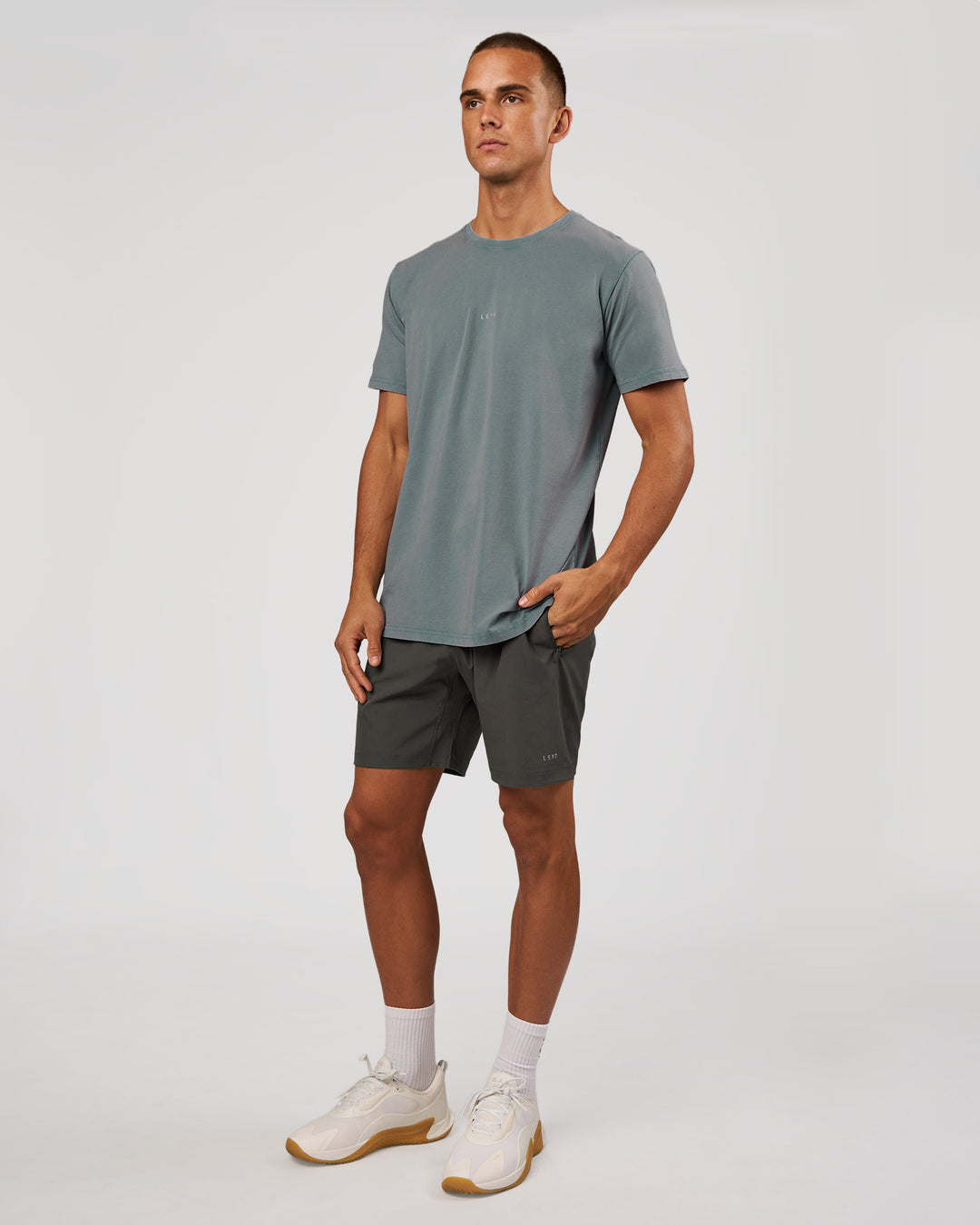 Man wearing Base FLXCotton Tee - Blue Mirage Washed | Model:Albert | Size:M - view 4