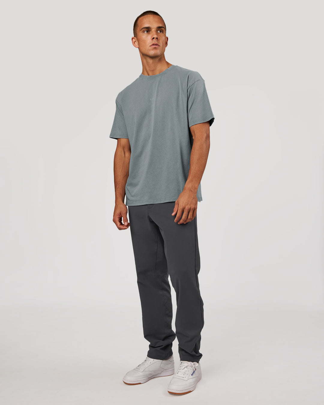 Man wearing Base FLXCotton Tee Oversized - Blue Mirage Washed | Model:Albert | Size:M - view 5