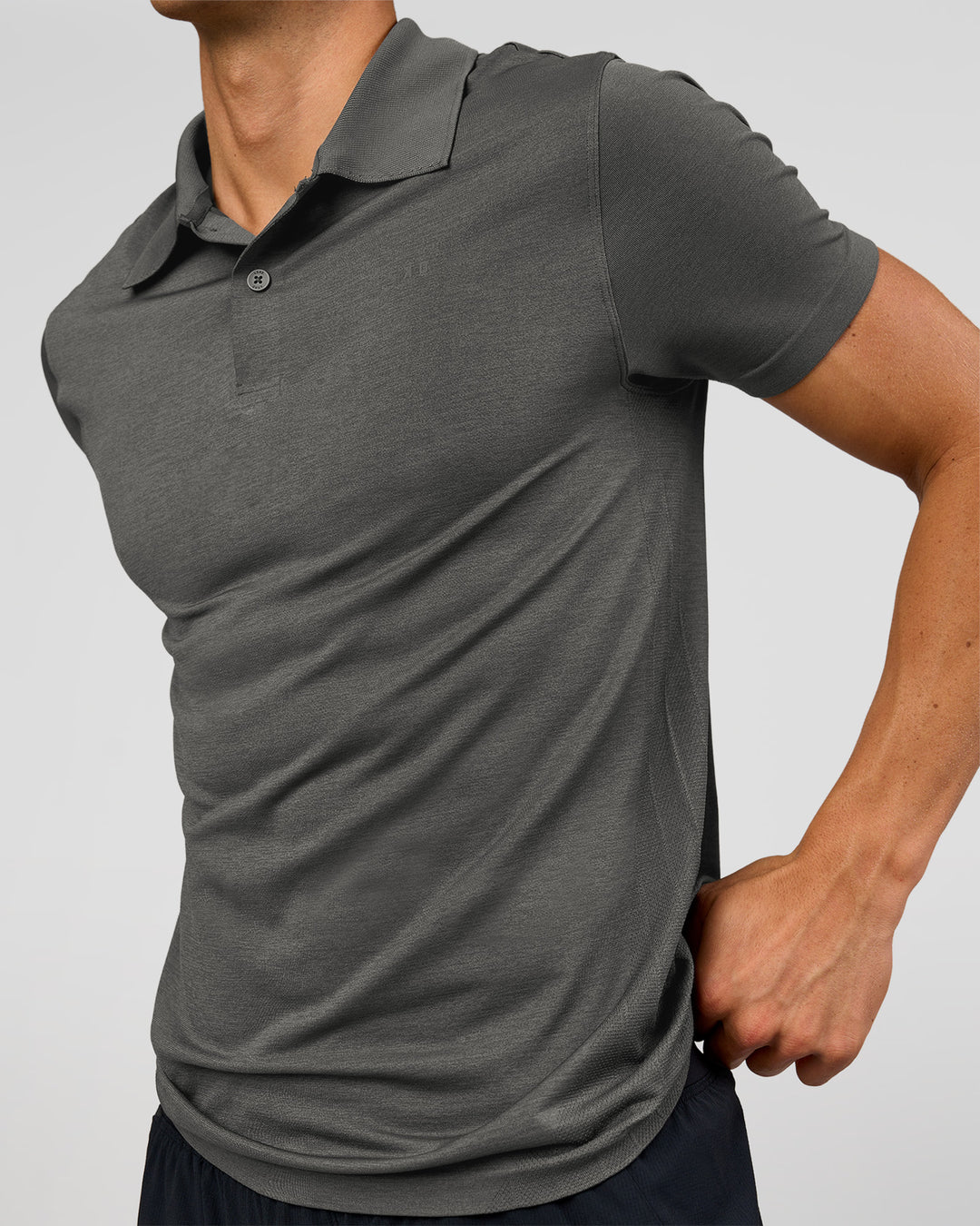 Man wearing Drive Seamless Polo - Dark Storm | Model:Albert | Size:M - view 2