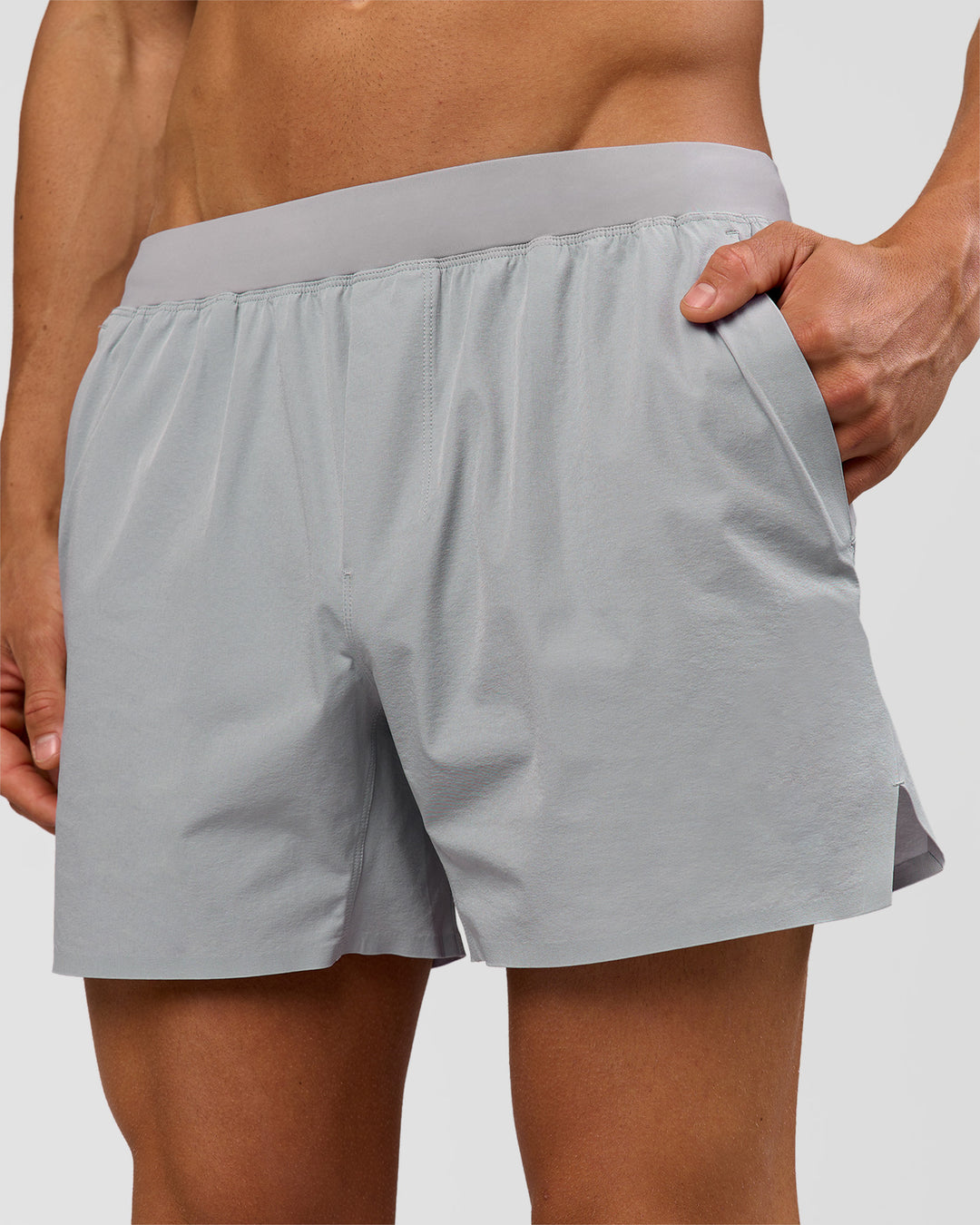 Man wearing Hybrid 5" Short - Alloy | Model:Albert | Size:M - view 1