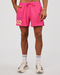 Man wearing Pace 5" Lined Running Short - Game Plan Ultra Pink | Model:Albert | Size:M | Thumbnail Index: 3