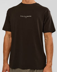 Man wearing VS1 Enjoy The Journey FLXCotton Oversize Tee - Ground Coffee | Model:Albert | Size:M | Thumbnail Index: 11