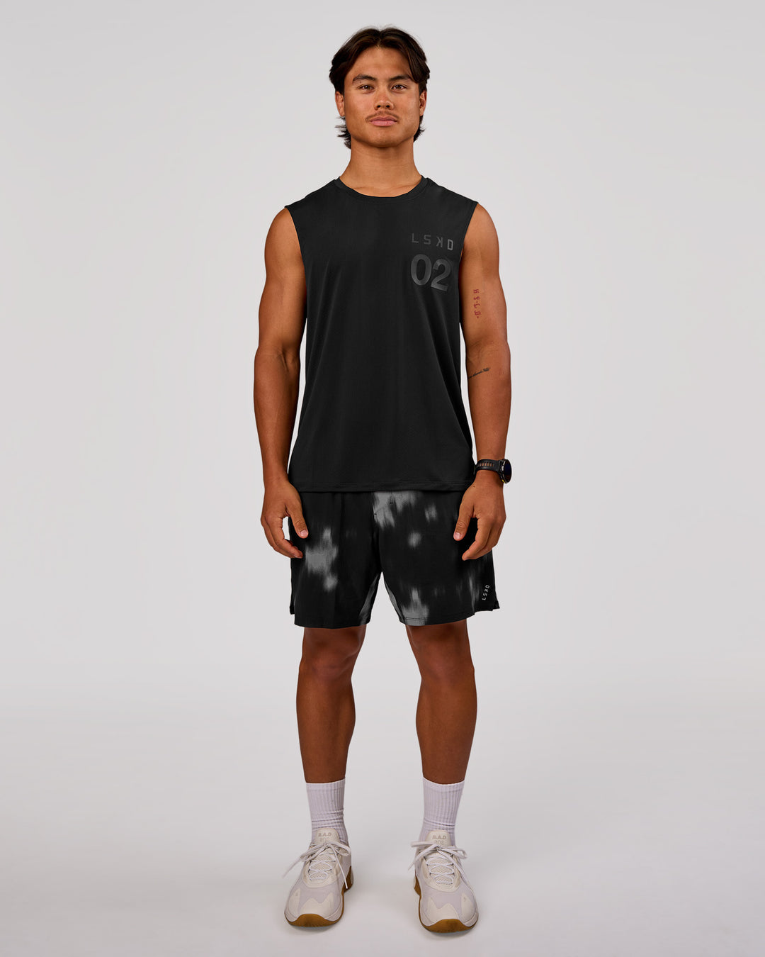 Man wearing Functional Training 7" Short - Bitmap Blur Black | Model:George | Size:M - view 5