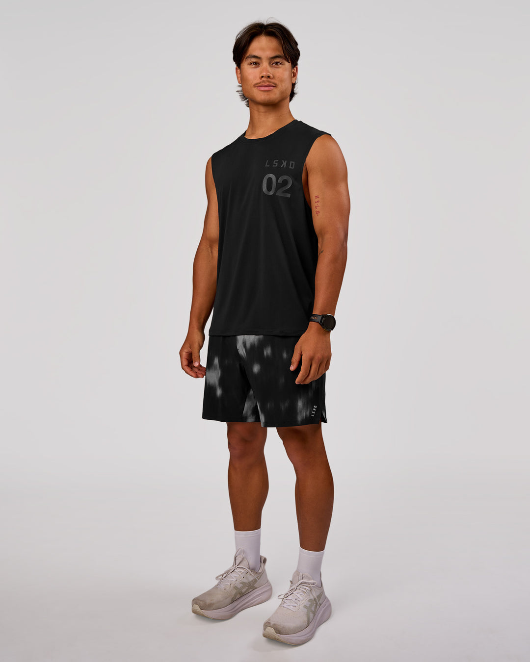Man wearing Game Plan Rep Muscle Training Tank - Black-Onyx | Model:George | Size:M - view 4