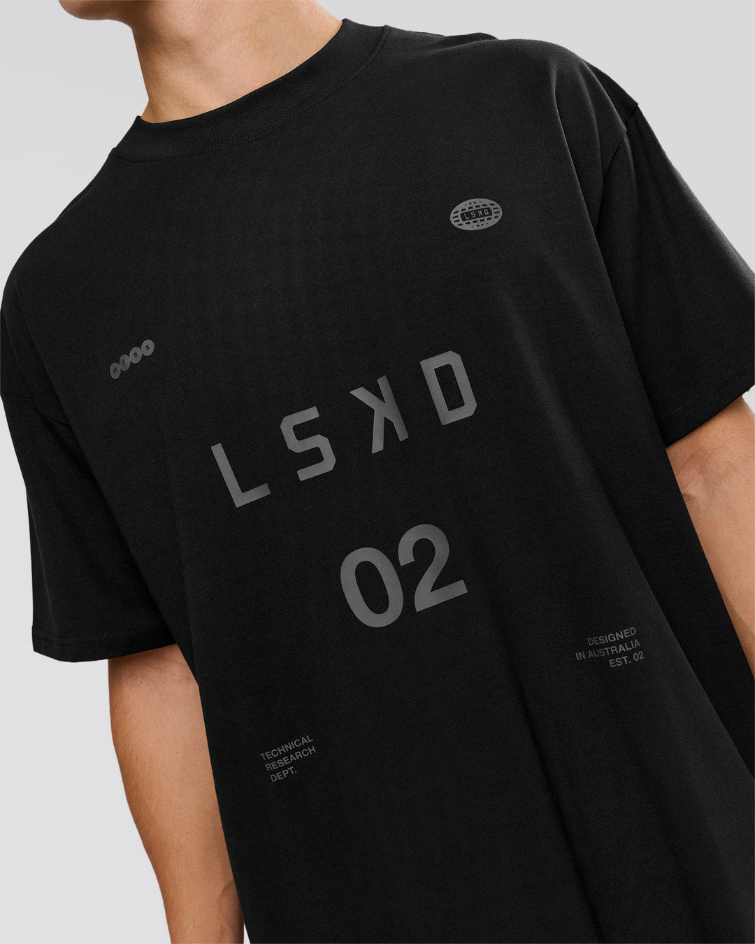 Man wearing Game Plan Heavyweight FLXCotton Oversized Tee - Black | Model:Leandro | Size:M - view 9