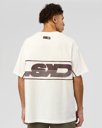 Man wearing Inline Heavyweight FLXCotton Oversized Tee - Off White-Hot Chocolate | Model:Leandro | Size:M | Thumbnail Index: 3