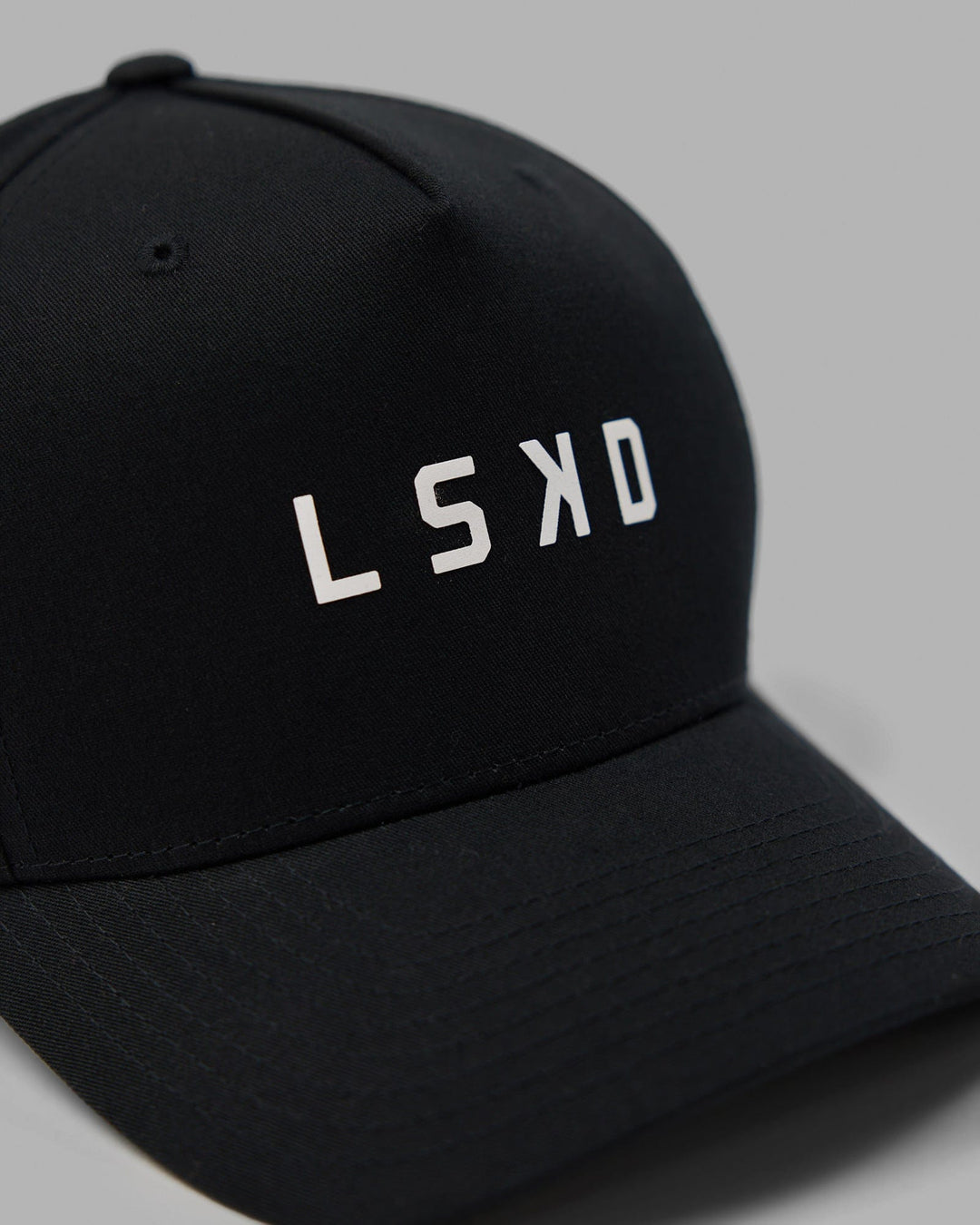 Structure Snapback Cap - Black-White