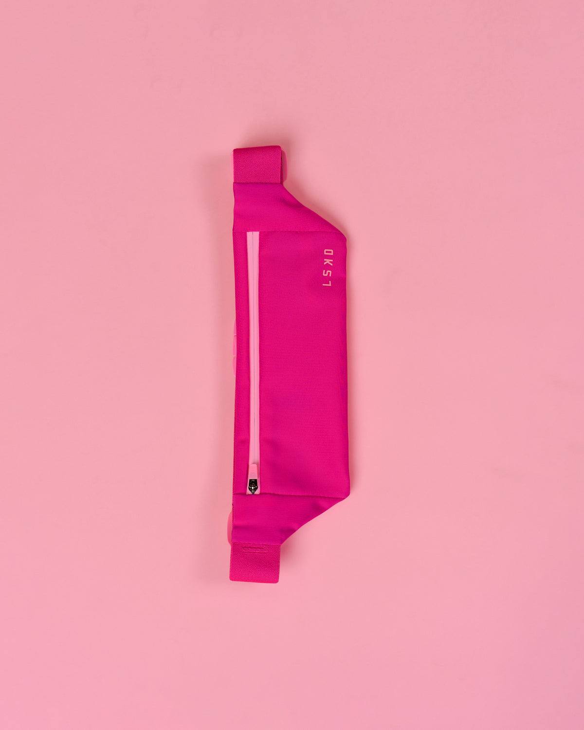 Studio image of Accelerate Run Belt - Ultra Pink-Pink Rose