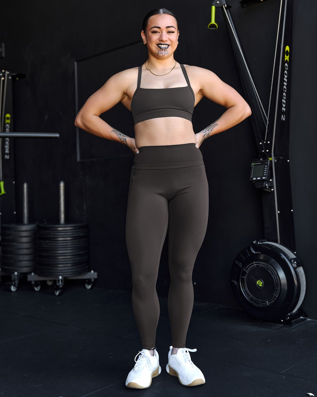 Woman wearing Fusion Ultra High-Rise Full Length Legging Pockets - Onyx | Model:Terai | Size:M - view 2