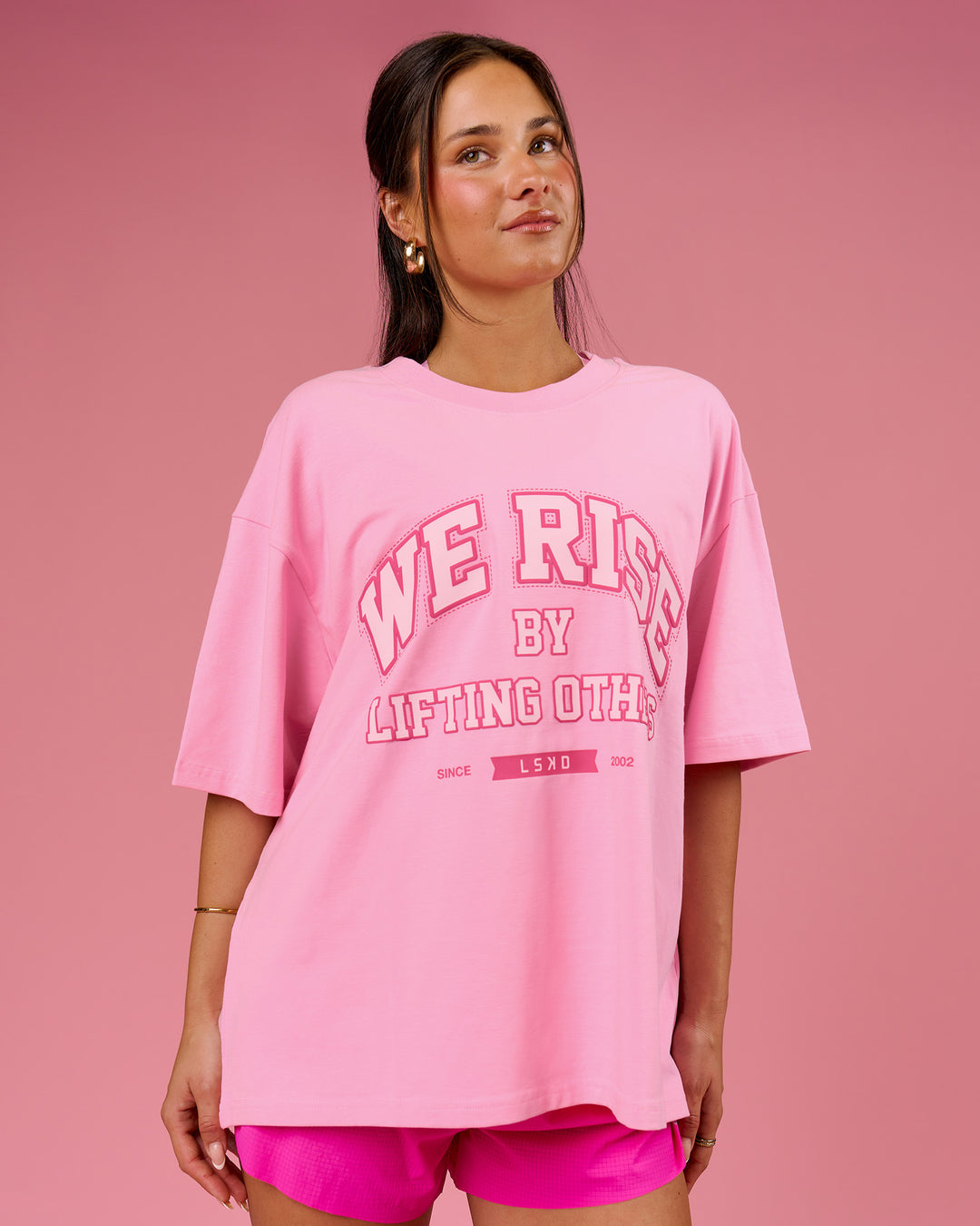 Woman wearing BCAM Heavyweight FLXCotton Graphic Boxed Tee - Pink Rose | Model:Bianca | Size:S - view 10