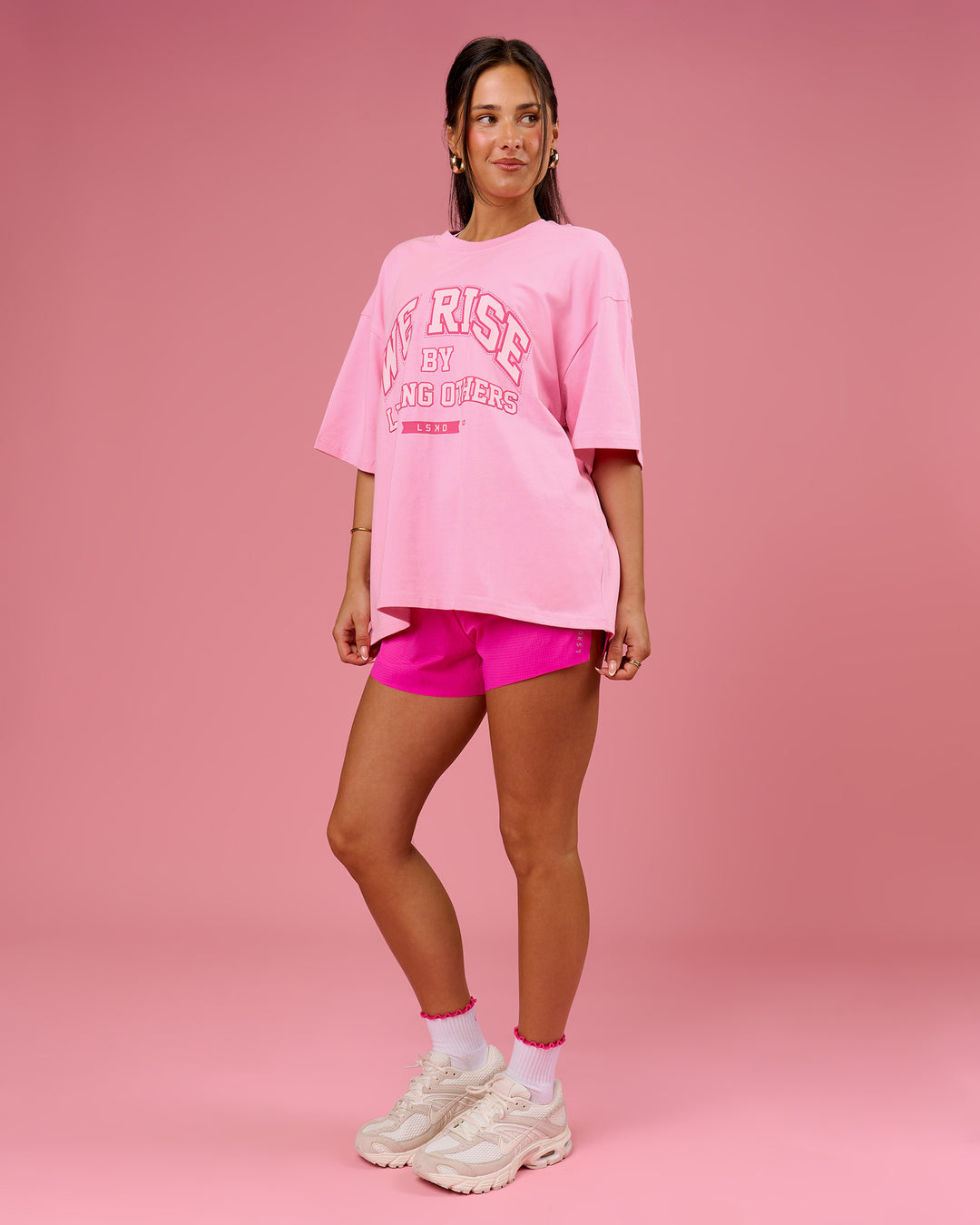 Woman wearing BCAM Heavyweight FLXCotton Graphic Boxed Tee - Pink Rose | Model:Bianca | Size:S - view 18