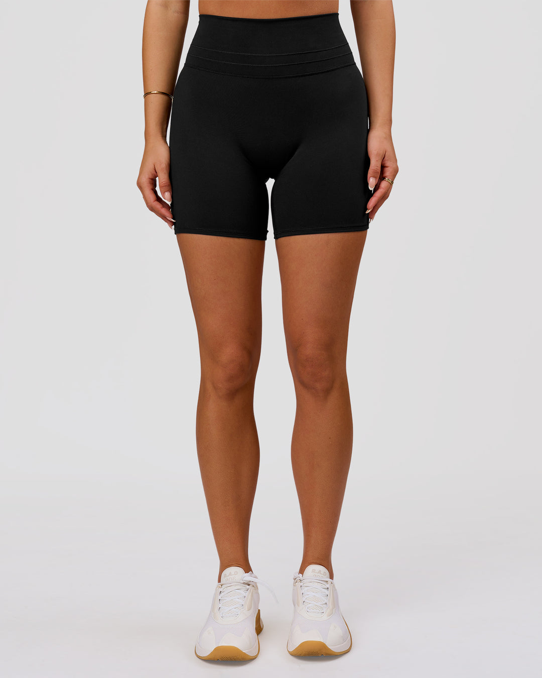 Woman wearing Luxe V-Contour High-Rise 6" Short - Black | Model:Bianca | Size:S - view 10