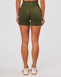 Luxe V-Contour High-Rise 6" Short - Pure Olive | Thumbnail Index: 2