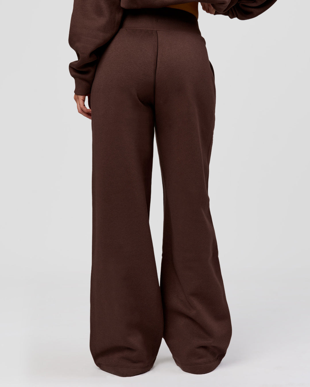Woman wearing Go-To Wide Leg Track Pant - Hot Chocolate | Model:Issy | Size:S
