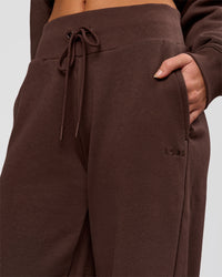 Woman wearing Go-To Wide Leg Track Pant - Hot Chocolate | Model:Issy | Size:S