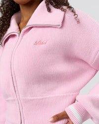 Woman wearing Fierce Knitted Cardigan - Marshmallow-White | Model:Jordan | Size:S | Thumbnail Index: 1