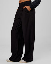 Woman wearing StretchShift Wide Leg Pant Tall - Black | Model:Rosie | Size:S | Thumbnail Index: 0
