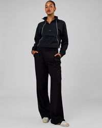 Woman wearing StretchShift Wide Leg Pant Tall - Black | Model:Rosie | Size:S | Thumbnail Index: 5