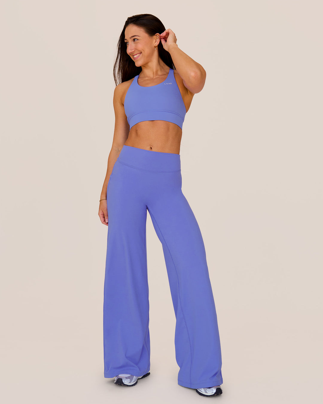 Woman wearing Elixir High-Rise Pant - Bluebell | Model:Summer | Size:S - view 2