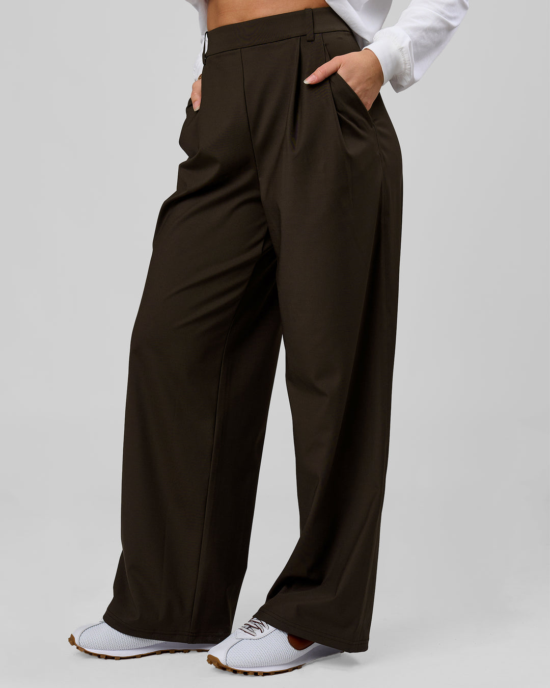 Woman wearing StretchShift Wide Leg Pant - Ground Coffee | Model:Summer | Size:S - view 5