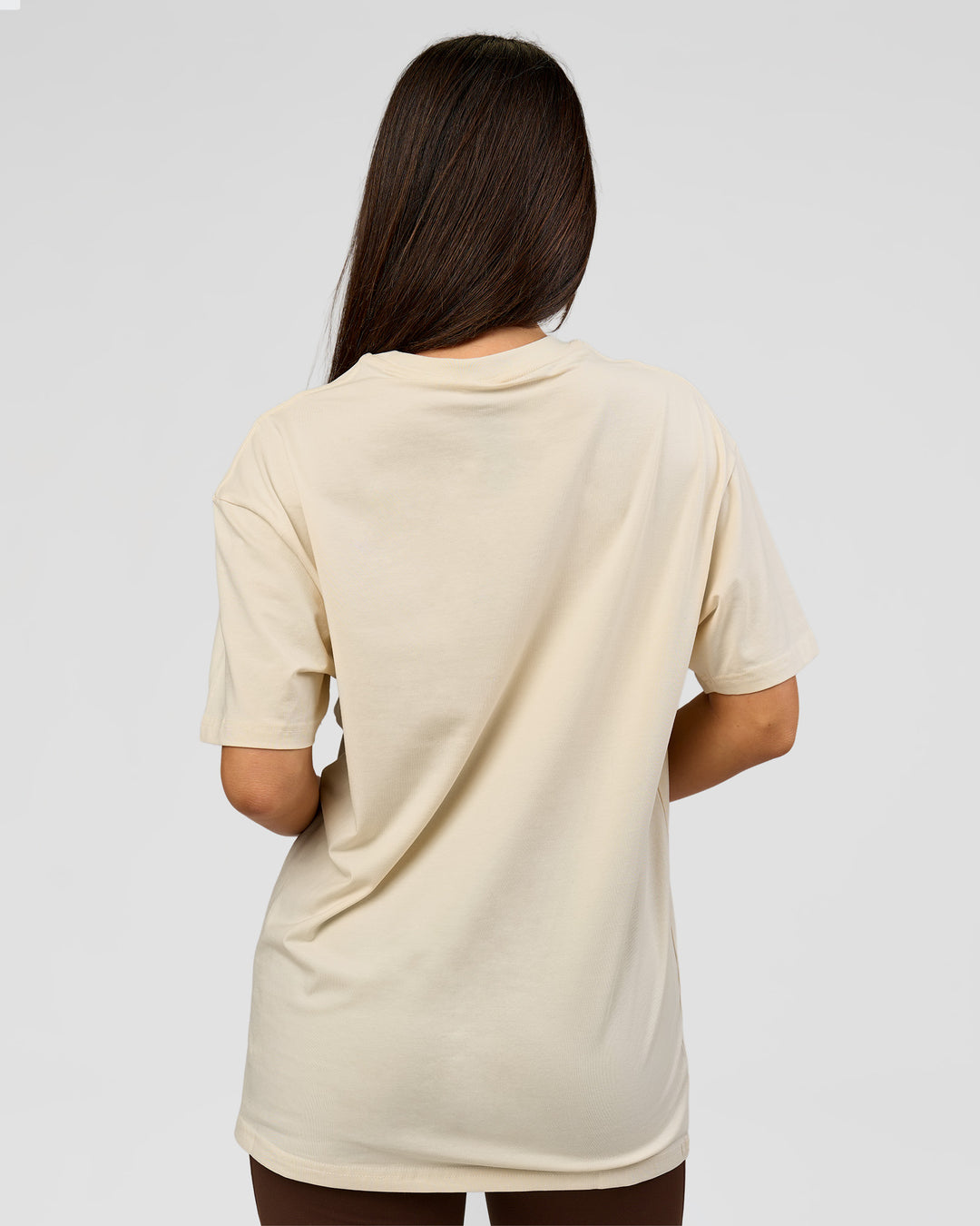 Woman wearing VS6 1% Better FLXCotton Oversize Tee - Vanilla Bean | Model:Bianca | Size:XS - view 6