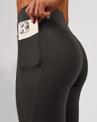 Woman wearing Fusion Ultra High-Rise Full Length Legging Pockets - Onyx | Model:Charli | Size:XS | Thumbnail Index: 9