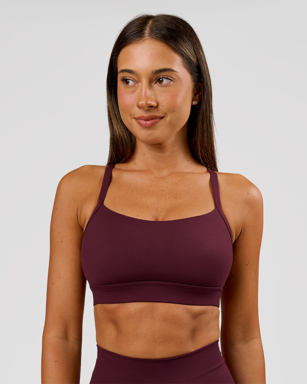 Woman wearing Momentum Sports Bra D/DD/E - Cherry Lacquer | Model:Charli | Size:XS - view 3