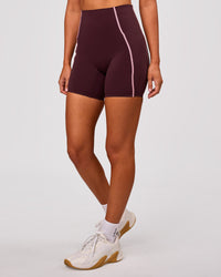 Woman wearing Power Ultra High-Rise 6" Short Pockets - Cherry Lacquer-Pink Rose | Model:Charli | Size:XS | Thumbnail Index: 3
