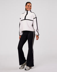 Woman wearing Expedition Pop Over - White-Black | Model:Charli | Size:XS | Thumbnail Index: 8