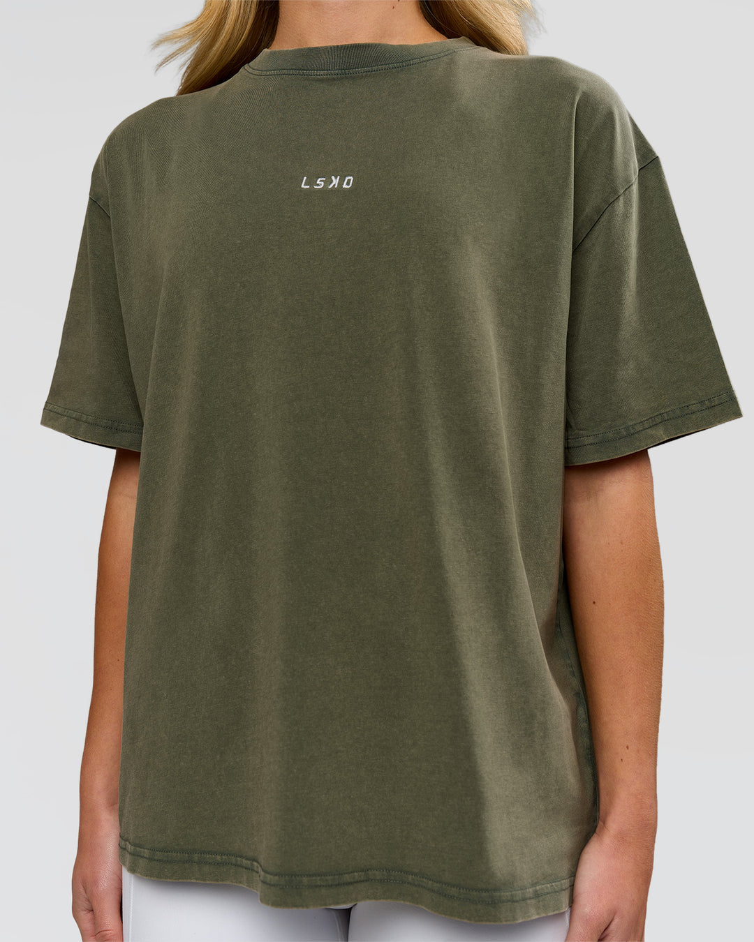 Woman wearing Go-To FLXCotton Oversized Tee - Pure Olive Washed | Model:Issy | Size:XS - view 2