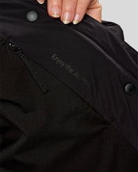 Woman wearing Go-To Puffer Jacket - Black | Model:Issy | Size:XS | Thumbnail Index: 9