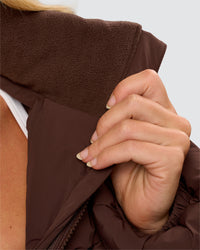 Woman wearing Go-To Puffer Jacket - Hot Chocolate | Model:Issy | Size:XS